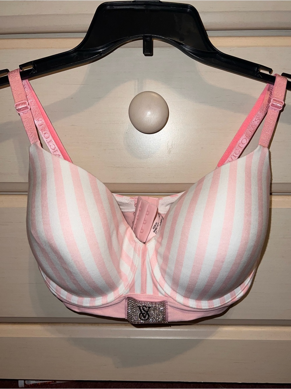 Victorias Secret Bling Bra 34DD